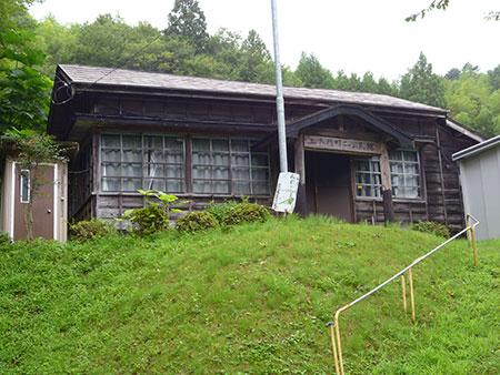 咬2