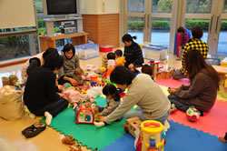 おもちゃ図書館「あそぼ」