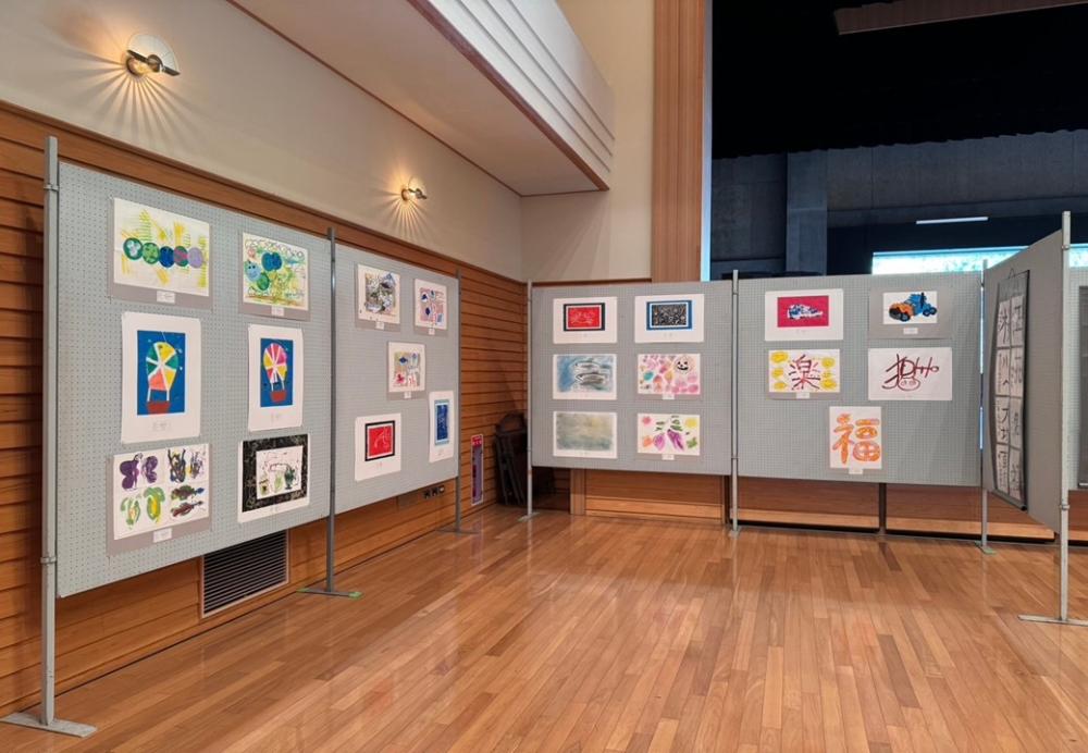 小中美展?