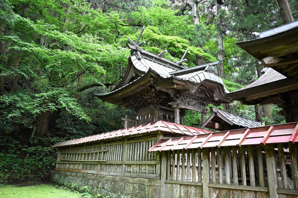 大中神社本殿